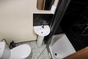 Мини-отель Бункер. Люкс двухместный с собственной ванной комнатой 4