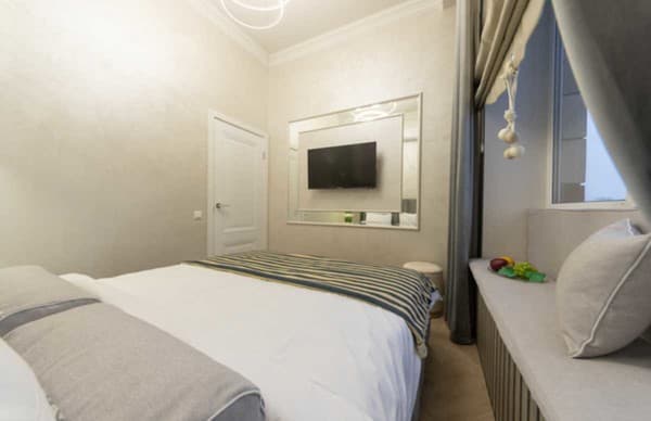 на ул. Крещатик 25 4