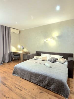 однокомнатная, ул. Левка Лукьяненко, 13А 3